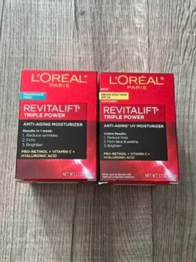 L'Oréal Revitalift Triple Power Anti-Aging Moisturizer + UV Moisturizer